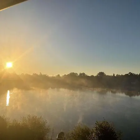 Vakantiehuis In With Swimming Pool