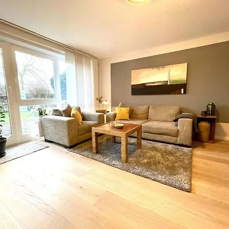 In With Swimming Pool Σπίτι διακοπών